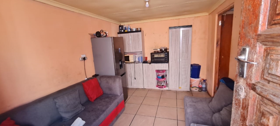 10 Bedroom Property for Sale in Zwide Eastern Cape